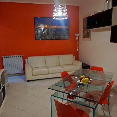 Sea And Sun Ostia Beach Apartment Bagian luar foto